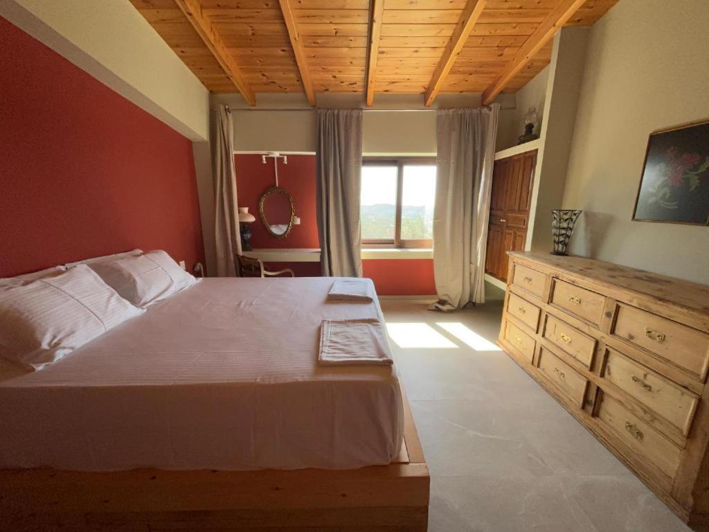 Tierra Villa Skiathos Town Exterior photo