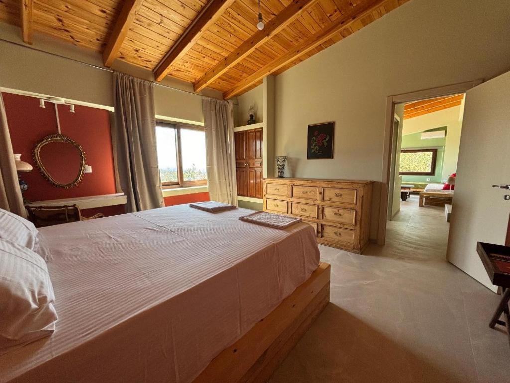 Tierra Villa Skiathos Town Exterior photo